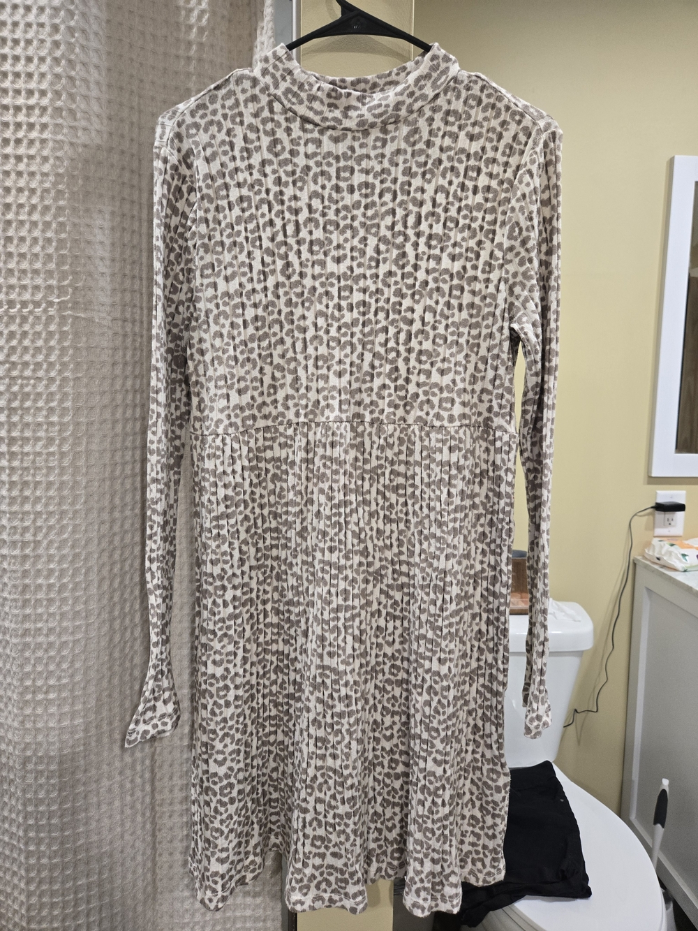 SO Beige Leopard-Print Midi Dress
